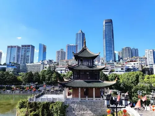 (HN) DU LỊCH TRUNG QUỐC:QUÝ DƯƠNG – THANH NHAM CỐ TRẤN – TRẤN VIỄN CỐ THANH – TÂY GIANG THIÊN HỘ MIÊU TRẠI  2025 (GY)