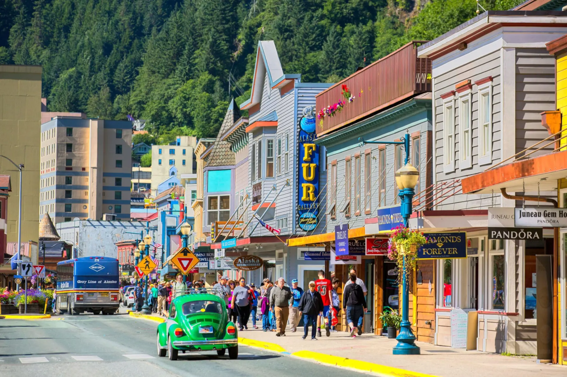 Juneau có gì đặc biệt? Thủ phủ Alaska chỉ có thể đến bằng tàu hoặc máy bay 2026 