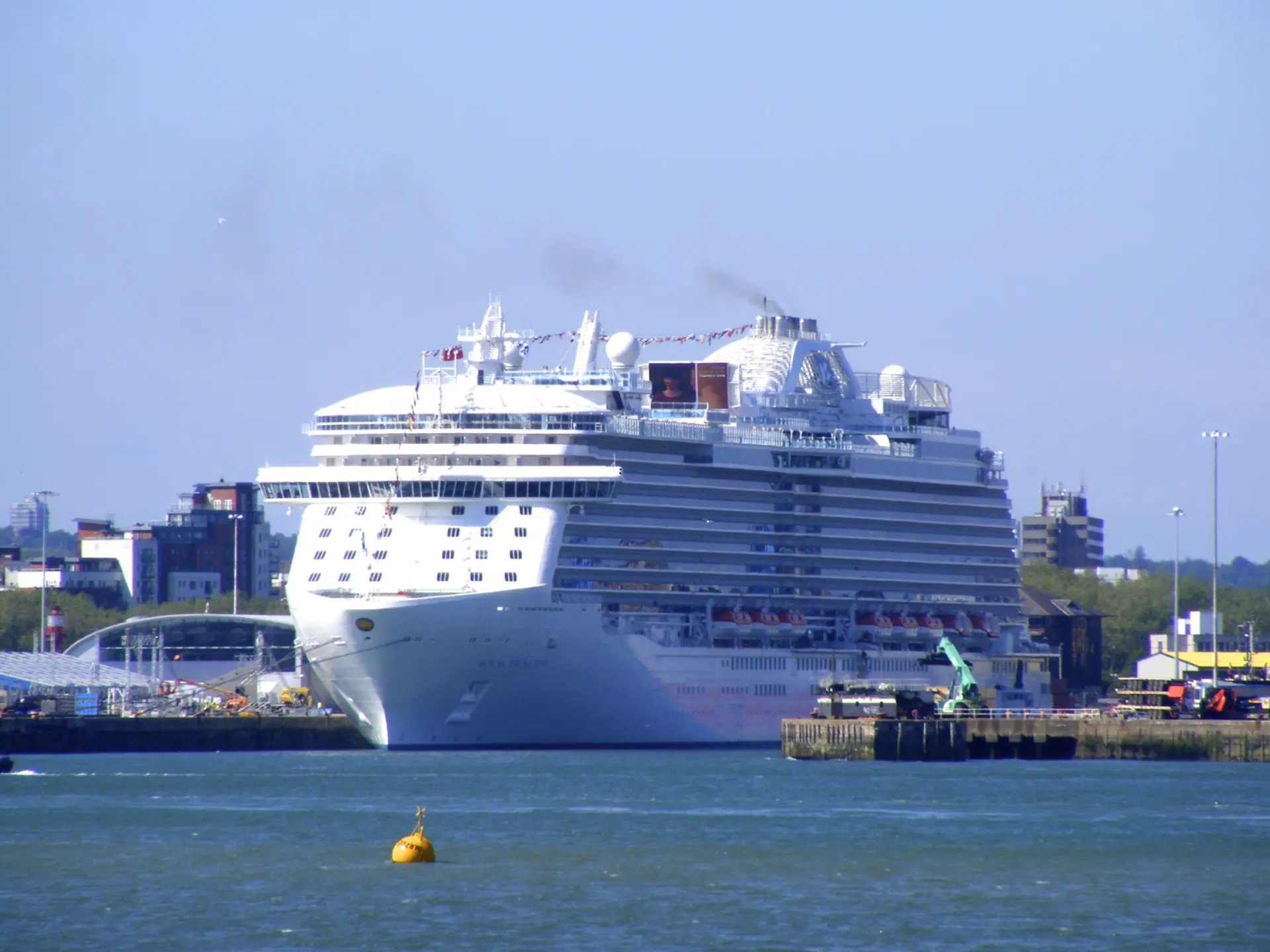 Royal Princess có gì trên tàu? Trải nghiệm du thuyền chuẩn nghỉ dưỡng mới nhất 2026