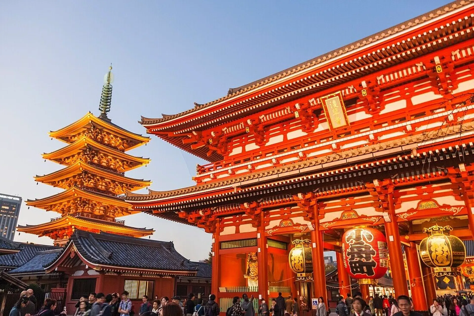 Đền Asakusa (Senso-ji) – Ngôi đền cổ nhất Tokyo nên ghé thăm năm 2026 