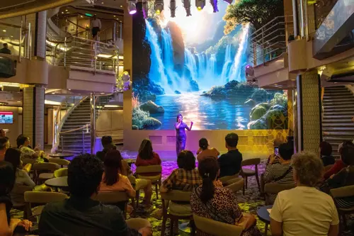 Du Thuyền Star Voyager Khởi Hành Từ Việt Nam: Bước Ngoặt Mới Cho Ngành Du Lịch 2025