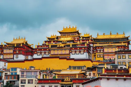 Đền Songzanlin | Khám phá  “Tiểu Potala” linh thiêng giữa cao nguyên Vân Nam 2025